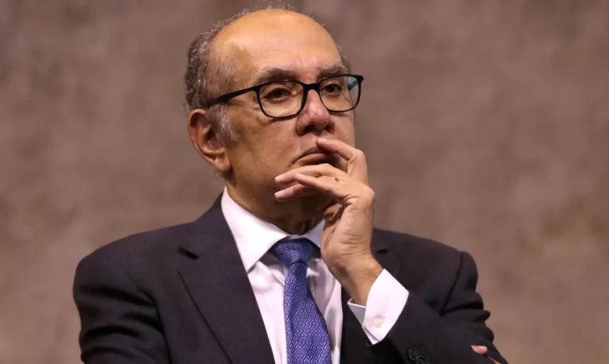 Gilmar Mendes diz que está certo e que Lei do Impeachment caducou