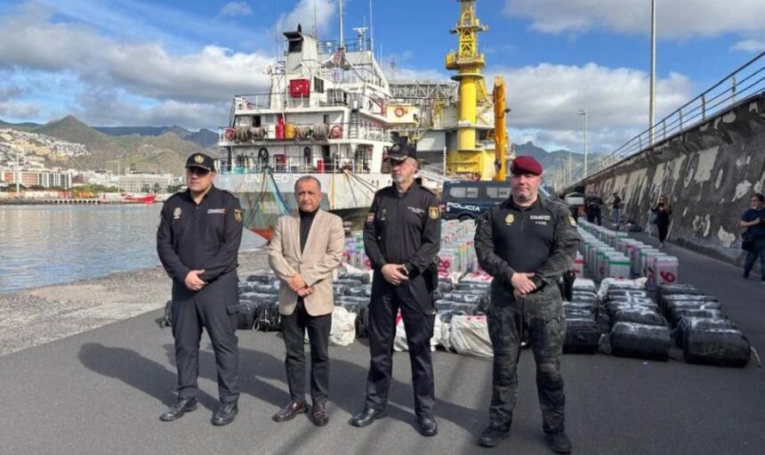Polícia espanhola apreende 10 toneladas de cocaína em navio que partiu do Brasil
