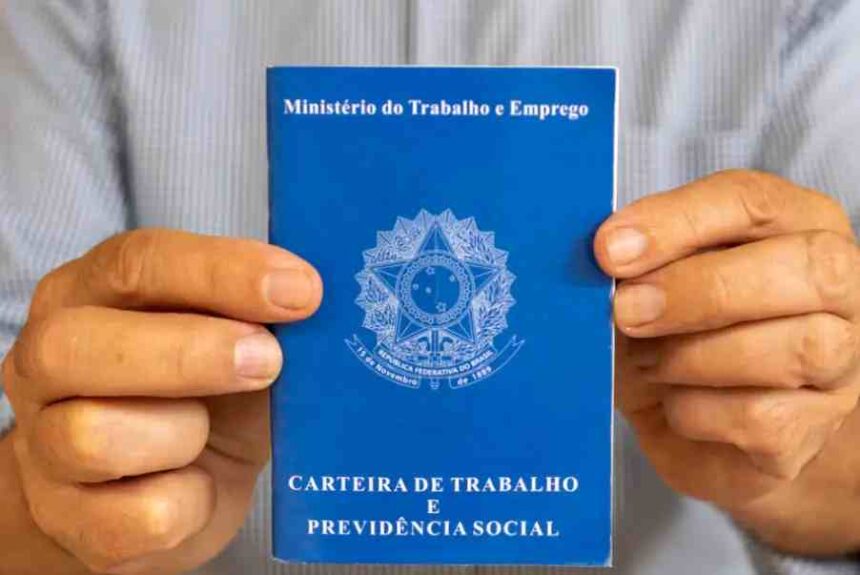 Redução da jornada para 36 horas pode encolher PIB em 6,2%, apontam FGV e Ipea