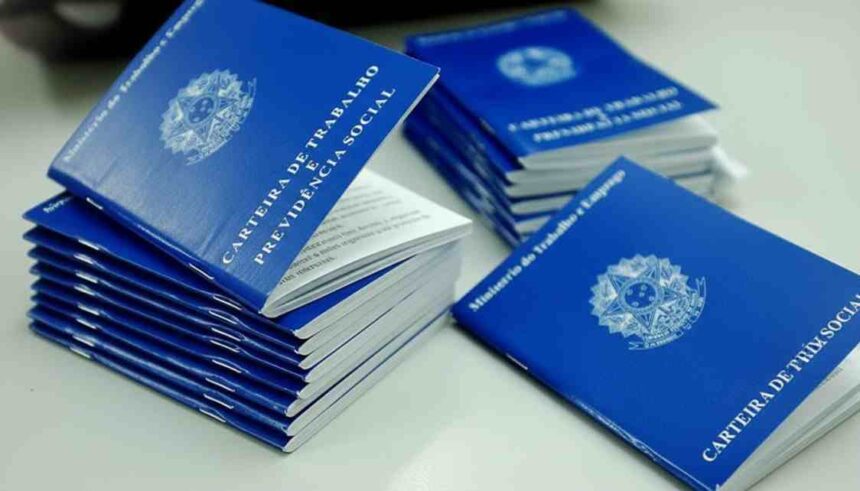 Criação de empregos no Brasil cai 27% em janeiro de 2026, aponta Caged