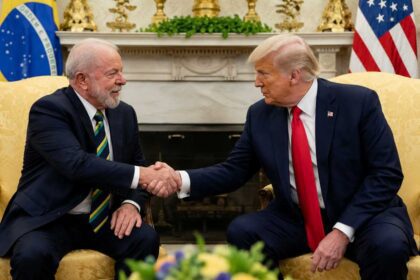 Trump e Lula discutem tarifas, segurança e minerais estratégicos