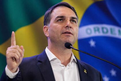 Flávio Bolsonaro é oficializado pelo PL como candidato à Presidência
