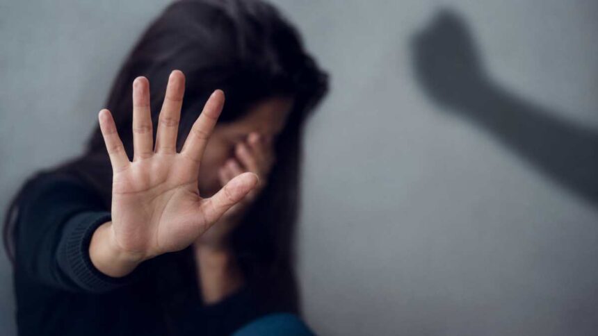 Número de feminicídios bateu recorde em 2025, maior desde 2015