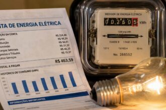 Senado aprova projeto que pode deixar conta de luz 11% mais cara