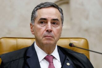 Barroso é internado após sofrer intoxicação alimentar na França