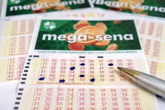 Mega-Sena acumula e pagará R$ 165 milhões no próximo domingo (9)