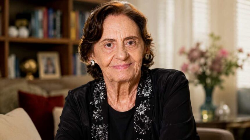 Morre aos 98 anos, a atriz Laura Cardoso, ícone das novelas