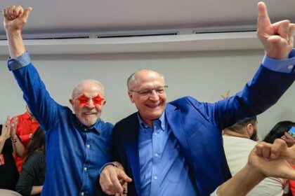 Lula vence em 13 estados e amplia vantagem no Nordeste