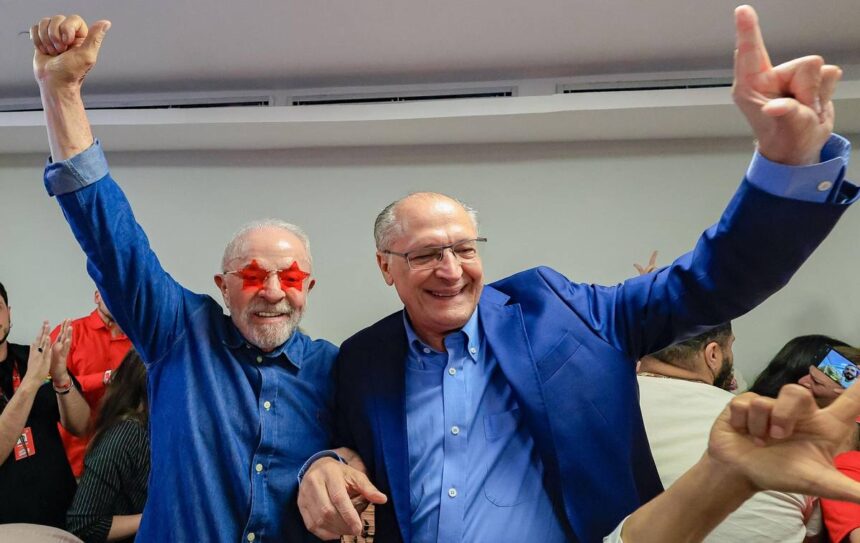 Lula vence em 13 estados e amplia vantagem no Nordeste