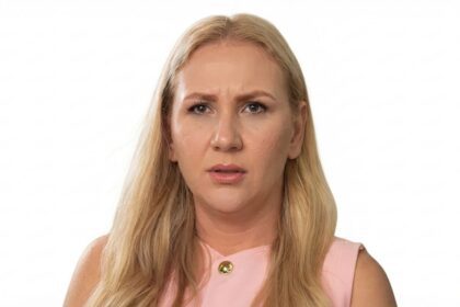 Moraes concede regime semiaberto a Débora do Batom